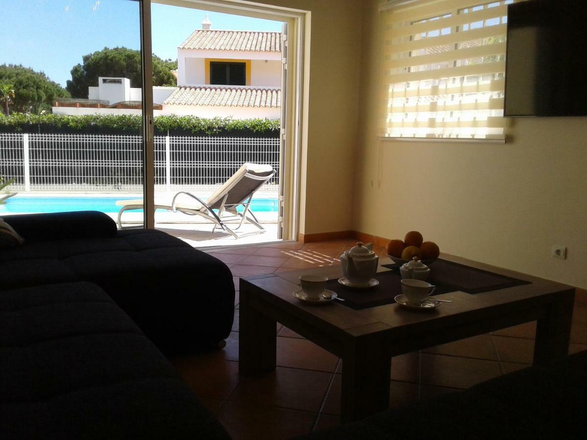 Charmosa Vila/Vilamoura Exteriör bild