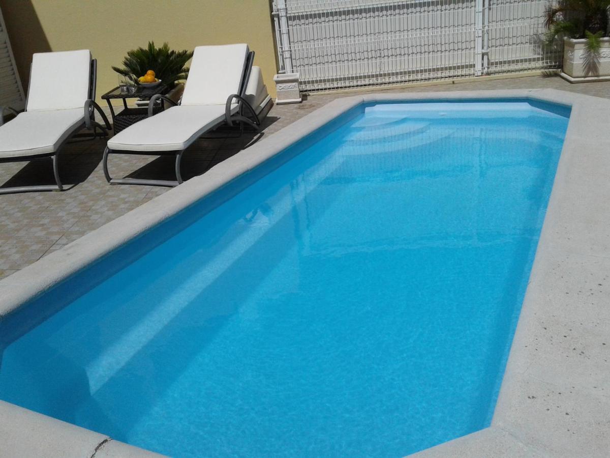 Charmosa Vila/Vilamoura Exteriör bild